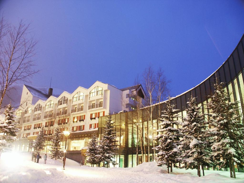 rusutsu hotel 01